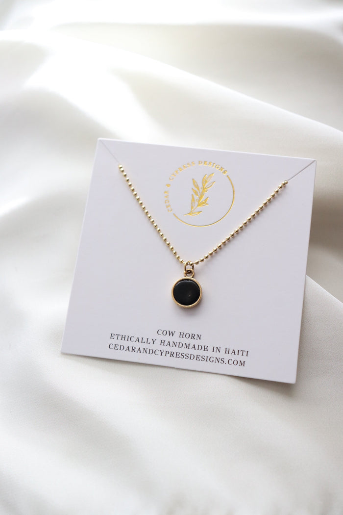 Angie Necklace - Gold Horn