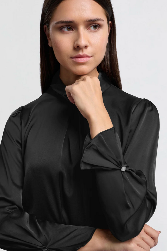 Blouse With Pleats (Yaya)