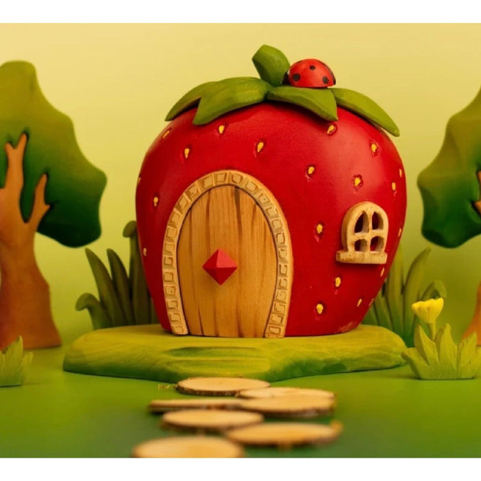 Bumbu | Wooden Strawberry House