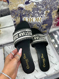 Christy sandals black and white