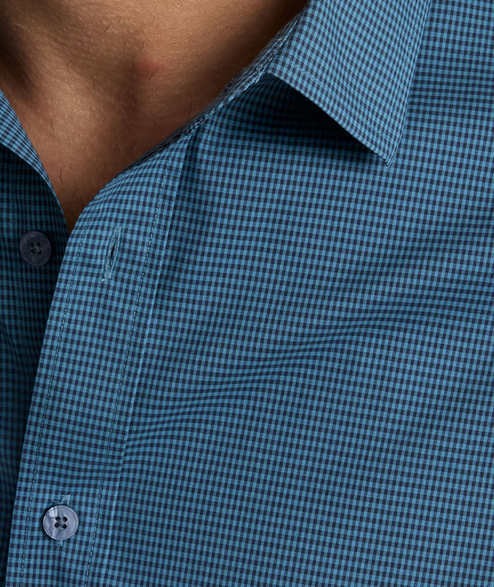 Model is wearing UNTUCKit CottonTek™ Kleinwood Shirt.