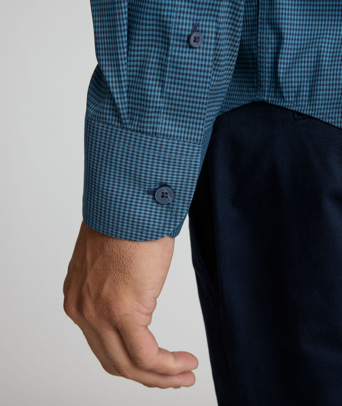 Model is wearing UNTUCKit CottonTek™ Kleinwood Shirt.