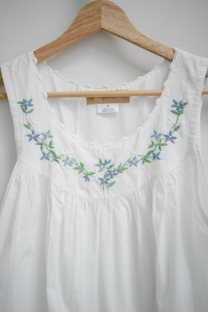 The Sarah Garland Nightgown - Blue
